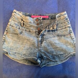 Tinseltown Denim Couture Shorts Size 6.